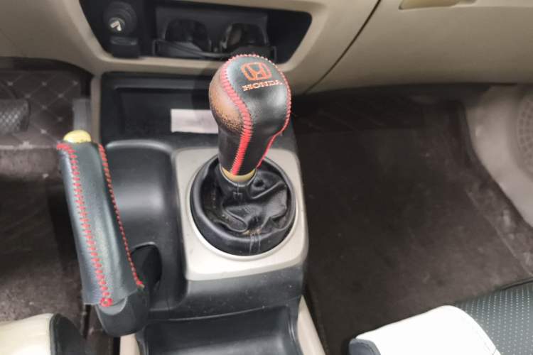 Used Honda Civic 2009 1.8L manual comfort version Gear Lever