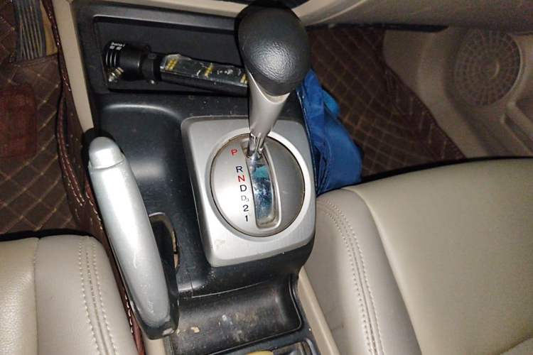 Used Honda Civic 2009 1.8L Automatic Classic Edition Gear Lever
