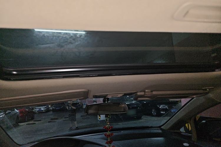 Used Honda Civic 2009 1.8L automatic luxury edition Headliner