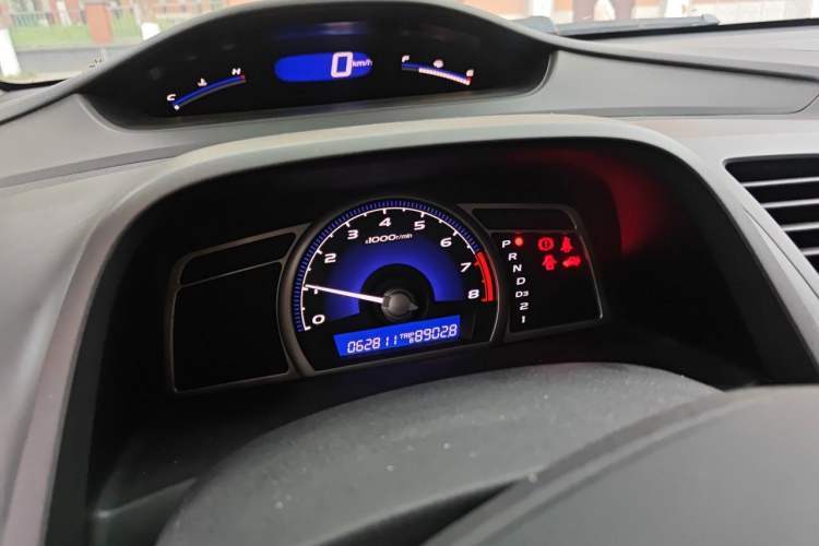 Used Honda Civic 2009 1.8L automatic comfort version Instrument Cluster