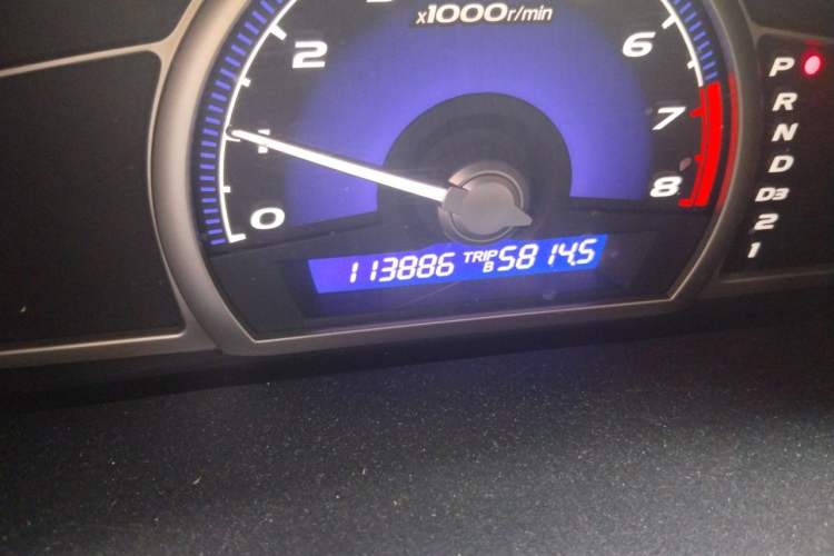 Used Honda Civic 2009 1.8L automatic comfort version Odometer Close Up