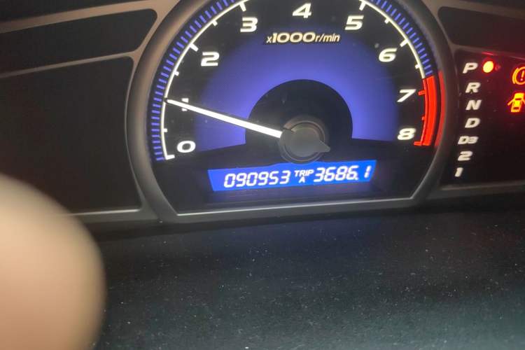 Used Honda Civic 2009 1.8L automatic comfort version Odometer Close Up