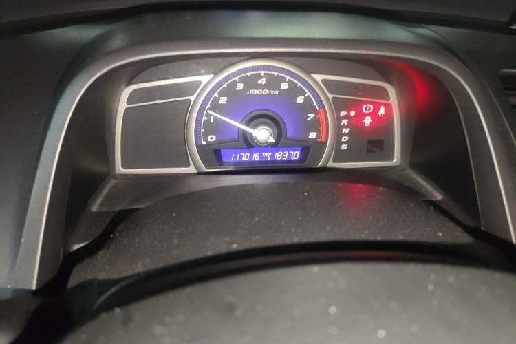 Used Honda Civic 2009 1.8L automatic comfort version Odometer Close Up