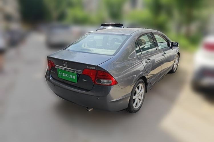 Used Honda Civic 2009 1.8L automatic luxury edition Rear Right 45 Deg