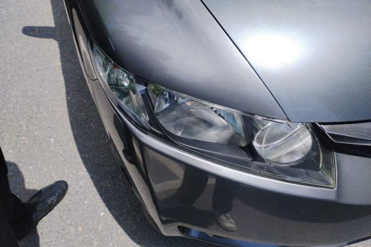 Used Honda Civic 2009 1.8L automatic luxury edition Right Front Headlight