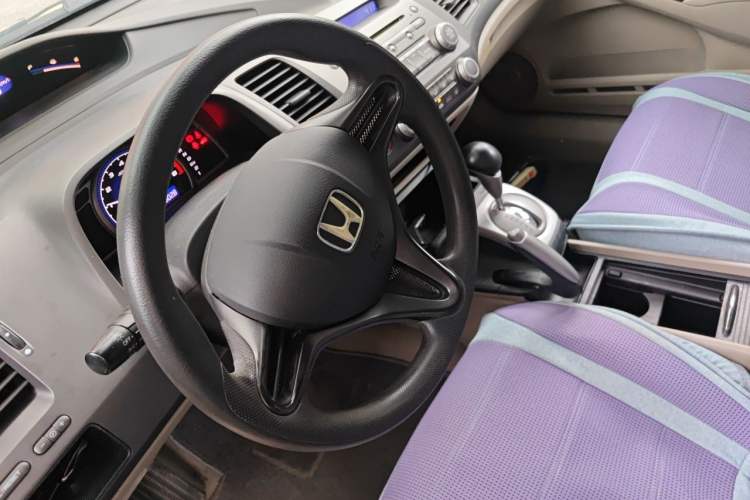 Used Honda Civic 2009 1.8L automatic comfort version Steering Wheel