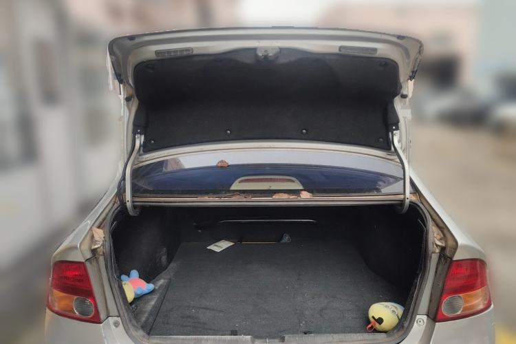 Used Honda Civic 2009 1.8L Manual Classic Edition Trunk