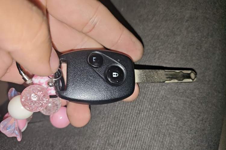 Used Honda Civic 2009 1.8L automatic luxury edition Vehicle Key