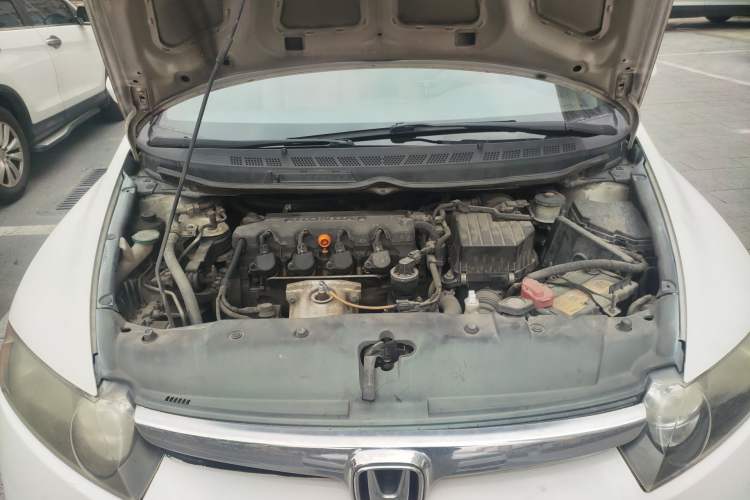 Used Honda Civic 2009 1.8L Automatic Classic Edition Engine Bay