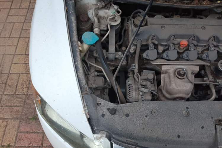 Used Honda Civic 2009 1.8L automatic comfort version Engine Bay Right