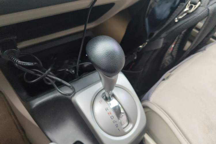 Used Honda Civic 2009 1.8L Automatic Classic Edition Gear Lever