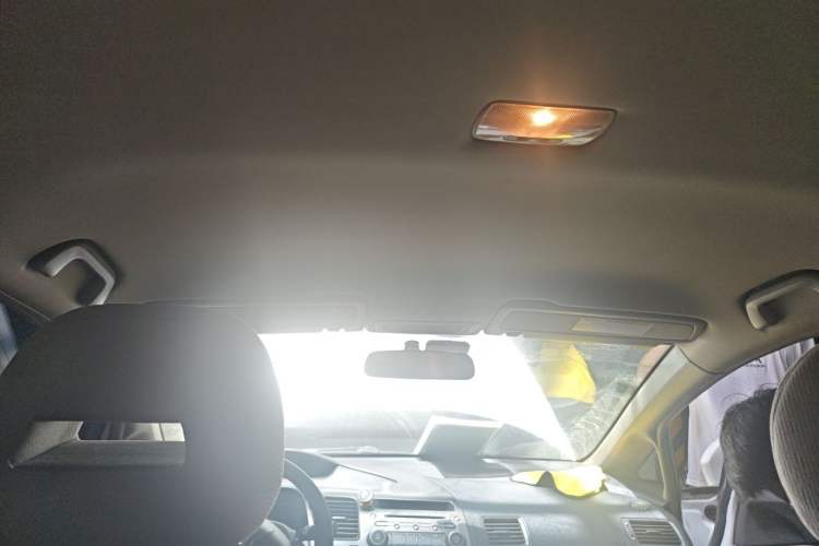 Used Honda Civic 2009 1.8L manual comfort version Headliner