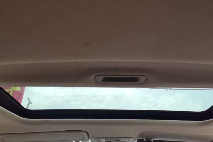 Used Honda Civic 2009 1.8L automatic luxury edition Headliner