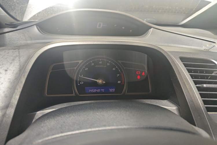 Used Honda Civic 2009 1.8L manual comfort version Instrument Cluster