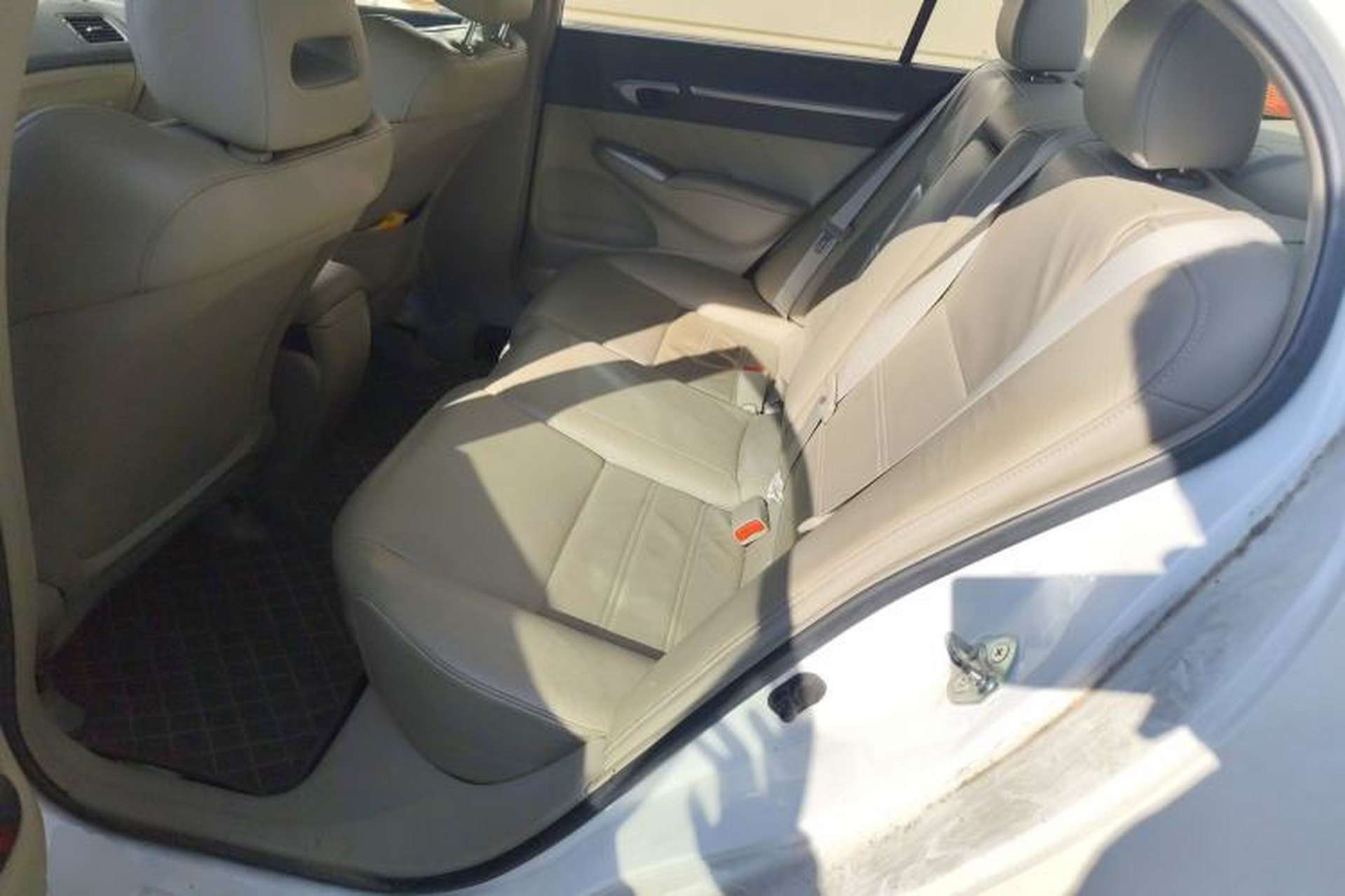 Used Honda Civic 2009 1.8L automatic luxury edition Left Rear Seat