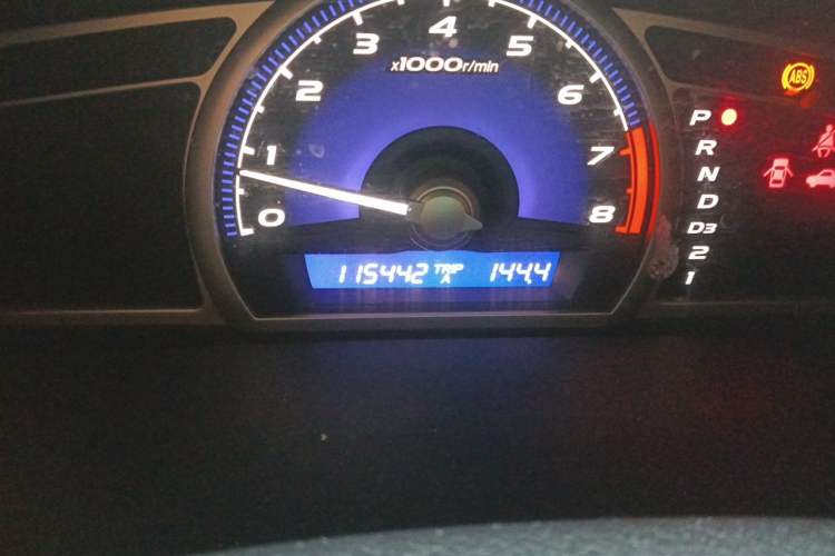 Used Honda Civic 2009 1.8L automatic comfort version Odometer Close Up