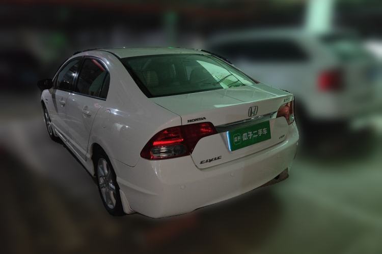 Used Honda Civic 2009 1.8L automatic luxury edition Rear Left 45 Deg
