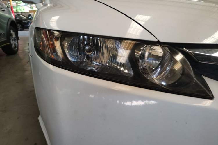 Used Honda Civic 2009 1.8L automatic luxury edition Right Front Headlight