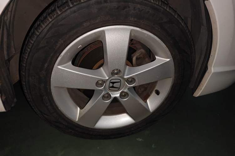 Used Honda Civic 2009 1.8L Automatic Classic Edition Right Front Wheel Hub