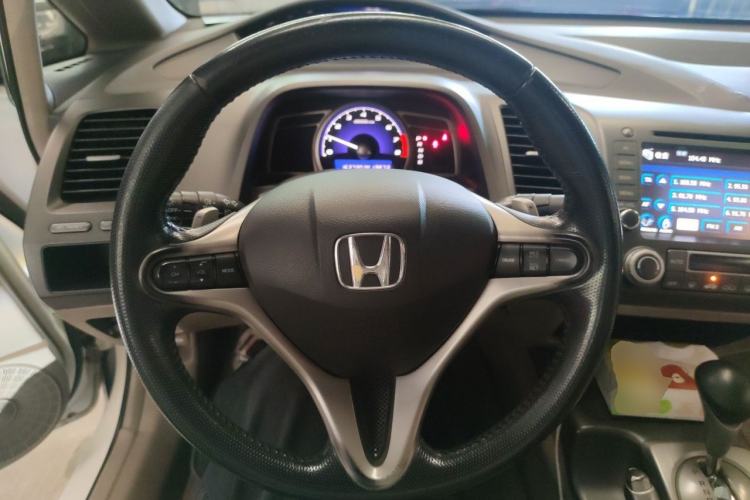 Used Honda Civic 2009 1.8L automatic luxury edition Steering Wheel