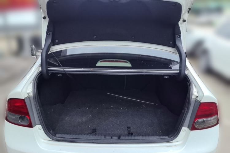 Used Honda Civic 2009 1.8L automatic luxury edition Trunk