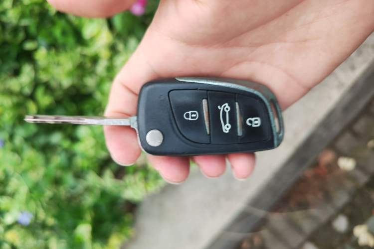 Used Honda Civic 2009 1.8L Automatic Classic Edition Vehicle Key