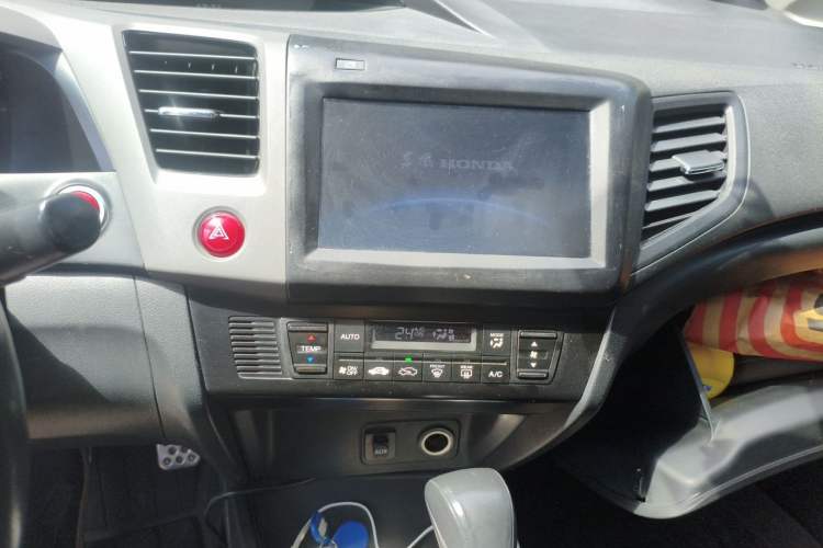 Used Honda Civic 2012 2.0L Automatic TYPE-S Audio And AC Panel
