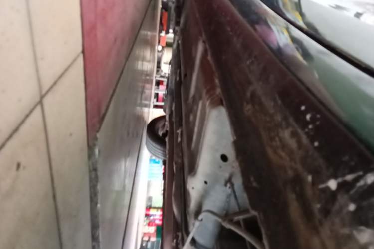 Used Honda Civic 2012 1.8L automatic luxury edition Chassis Rear Left