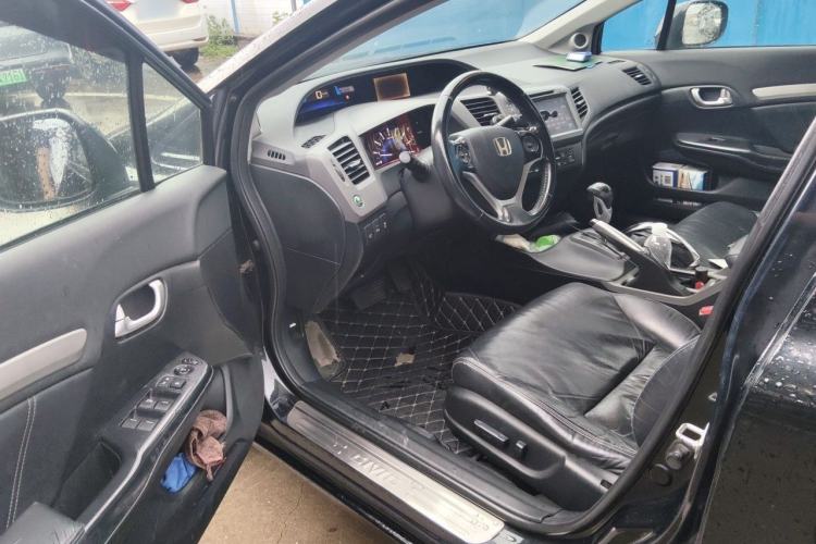 Used Honda Civic 2012 1.8L automatic luxury edition Driver Seat