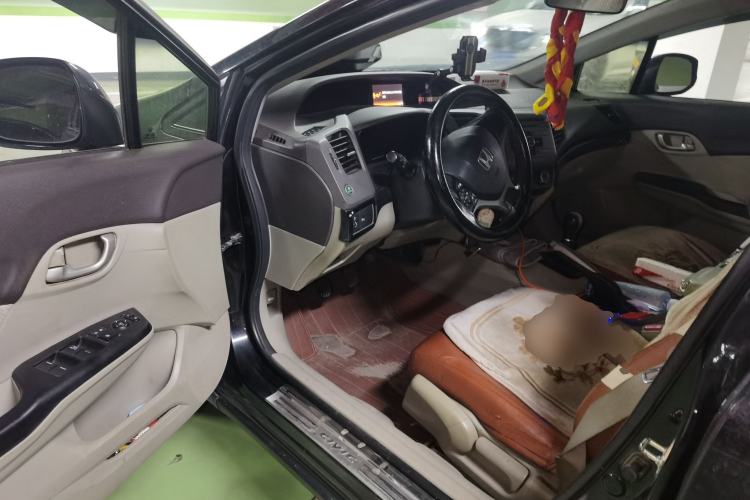 Used Honda Civic 2012 1.8L automatic comfort version Driver Seat