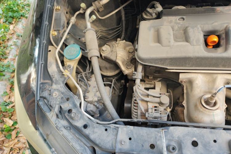 Used Honda Civic 2012 1.8L manual Comfort version Engine Bay Right