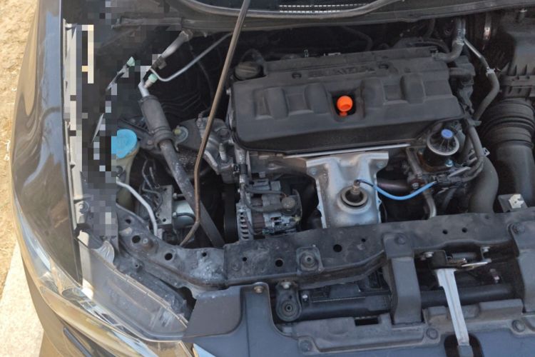 Used Honda Civic 2012 1.8L automatic luxury edition Engine Bay Right