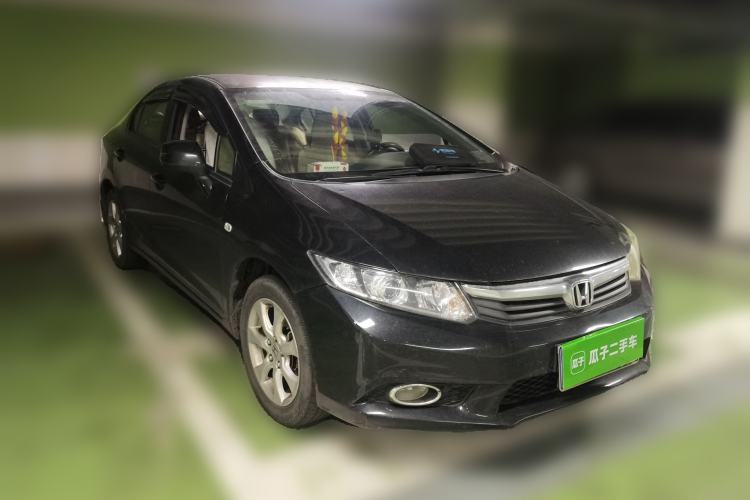 Used Honda Civic 2012 1.8L automatic comfort version Front Right 45 Deg