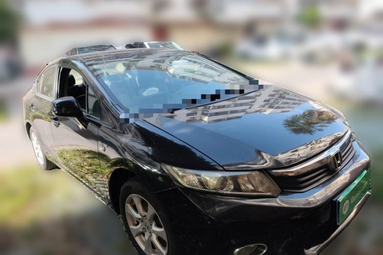 Used Honda Civic 2012 1.8L manual Comfort version Front Right 45 Deg