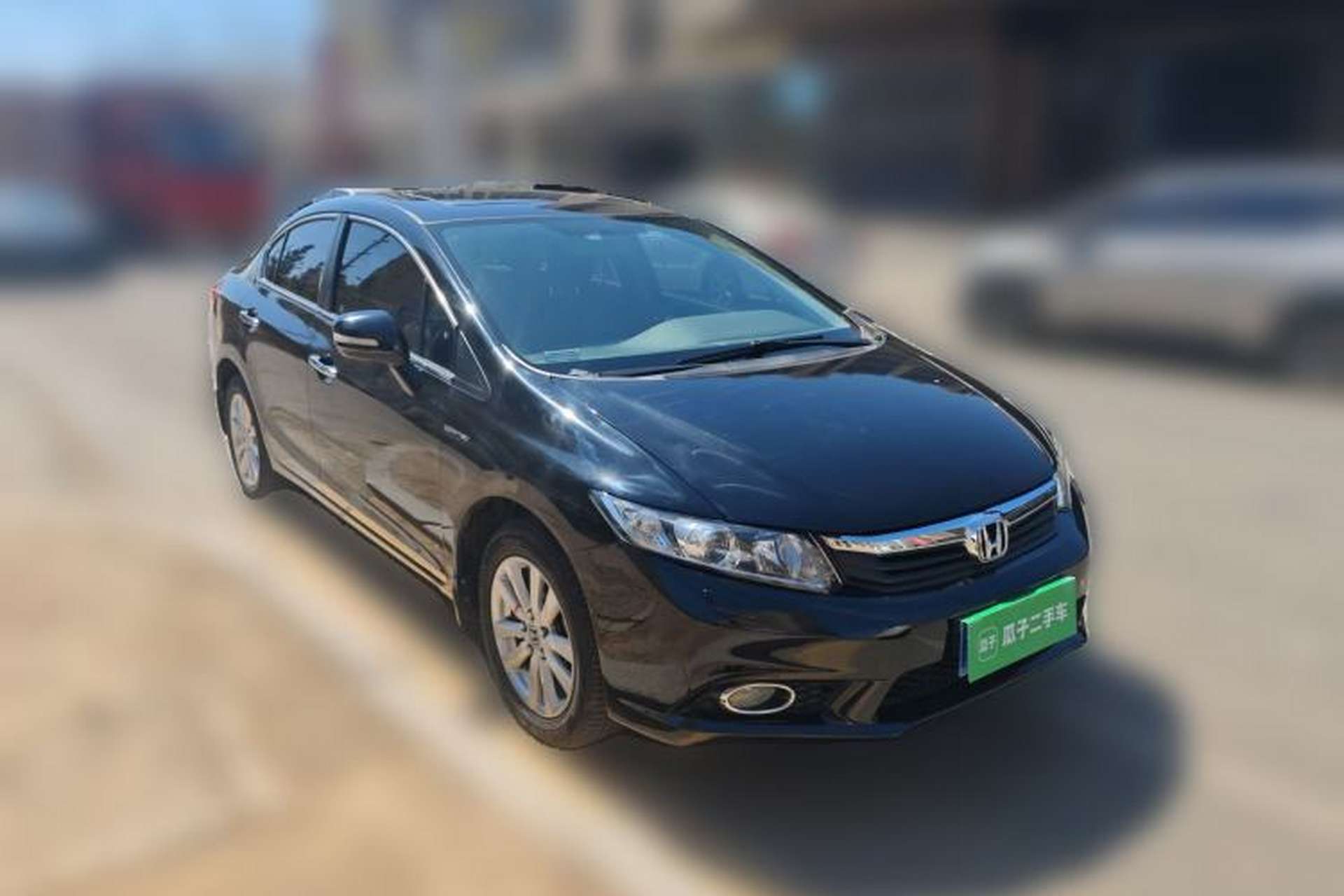 Used Honda Civic 2012 1.8L automatic luxury edition Front Right 45 Deg