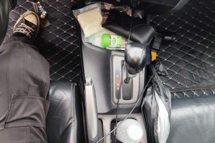 Used Honda Civic 2012 1.8L automatic luxury edition Gear Lever