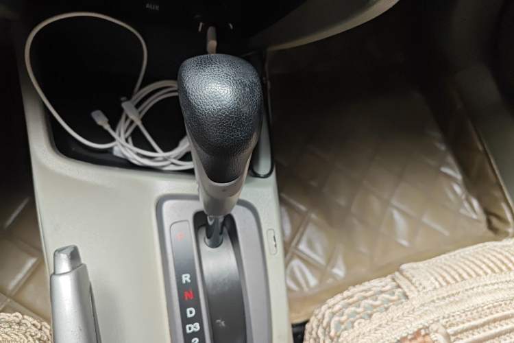 Used Honda Civic 2012 1.8L automatic comfort version Gear Lever