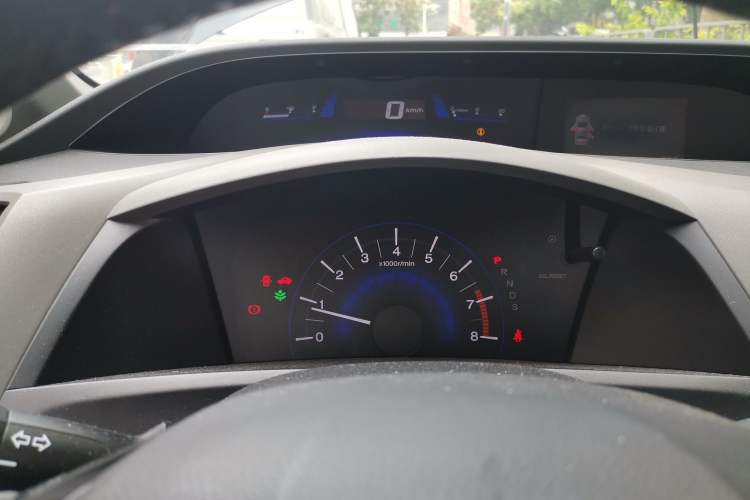 Used Honda Civic 2012 1.8L automatic luxury edition Instrument Cluster