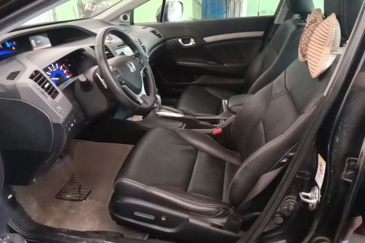 Used Honda Civic 2012 1.8L automatic luxury edition Left Front Seat