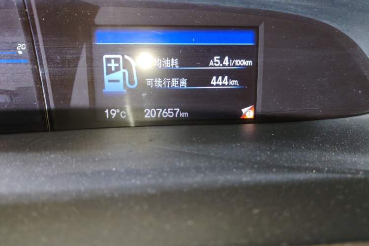 Used Honda Civic 2012 1.8L manual Comfort version Odometer Close Up