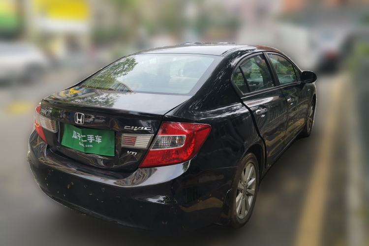 Used Honda Civic 2012 1.8L automatic luxury edition Rear Right 45 Deg