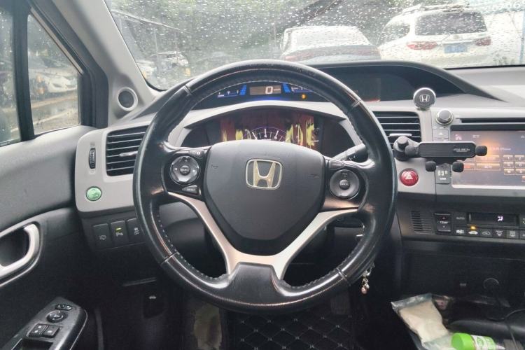Used Honda Civic 2012 1.8L automatic luxury edition Steering Wheel