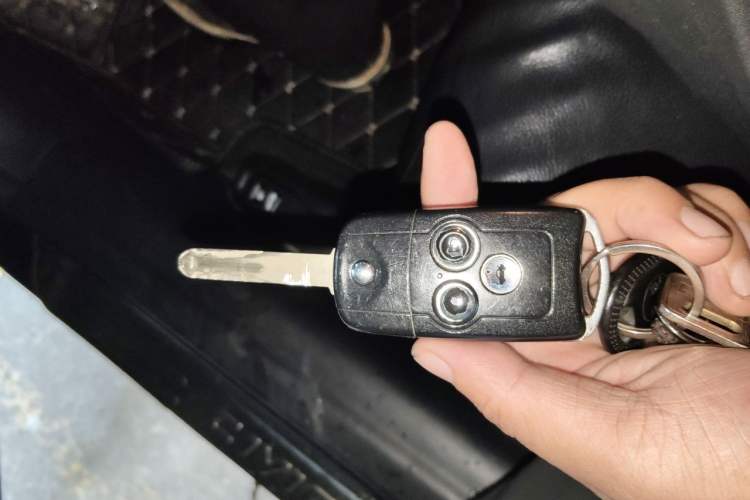 Used Honda Civic 2012 1.8L automatic luxury edition Vehicle Key