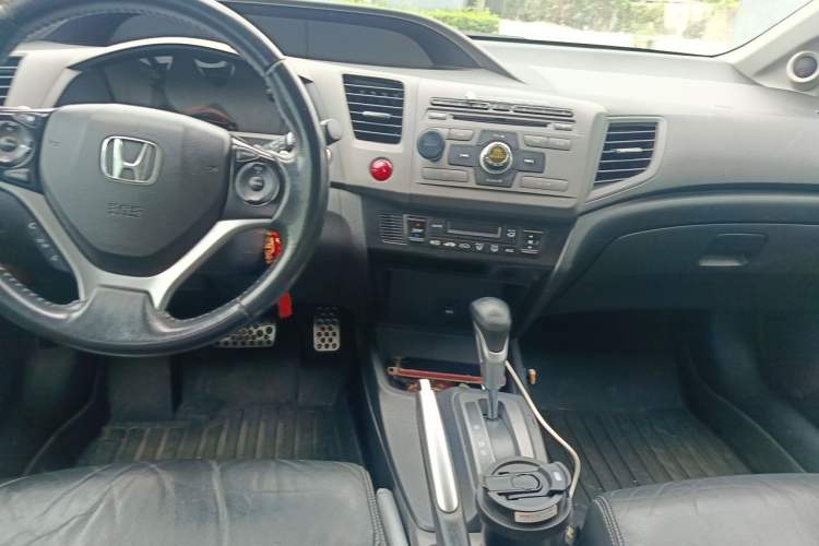 Used Honda Civic 2012 2.0L Automatic TYPE-S Center Console