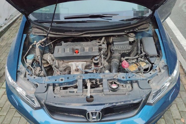 Used Honda Civic 2012 2.0L Automatic TYPE-S Engine Bay