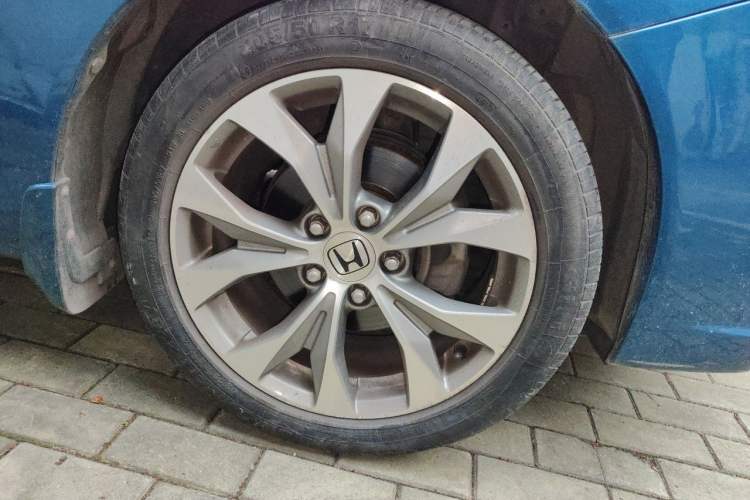 Used Honda Civic 2012 2.0L Automatic TYPE-S Right Front Wheel Hub