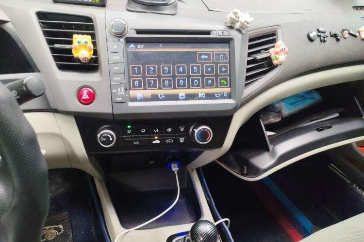 Used Honda Civic 2012 1.8L manual Comfort version Audio And AC Panel