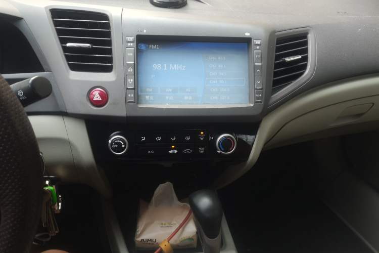 Used Honda Civic 2012 1.8L automatic comfort version Audio And AC Panel