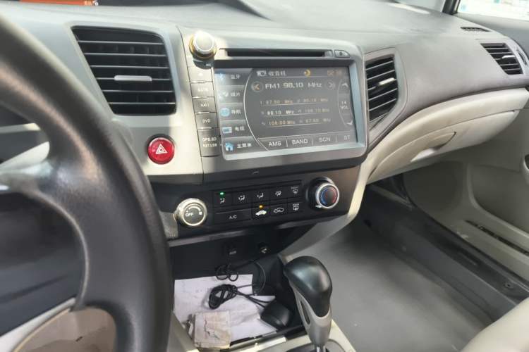 Used Honda Civic 2012 1.8L automatic comfort version Audio And AC Panel