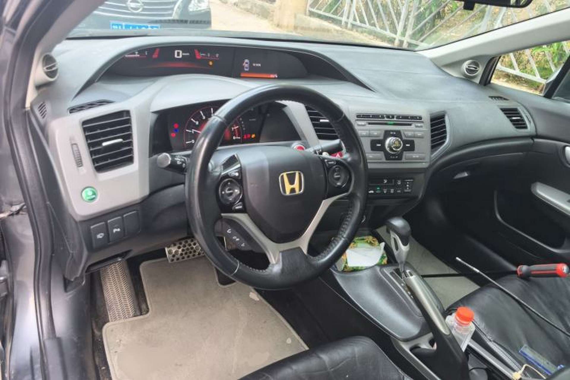 Used Honda Civic 2012 2.0L Automatic TYPE-S Center Console